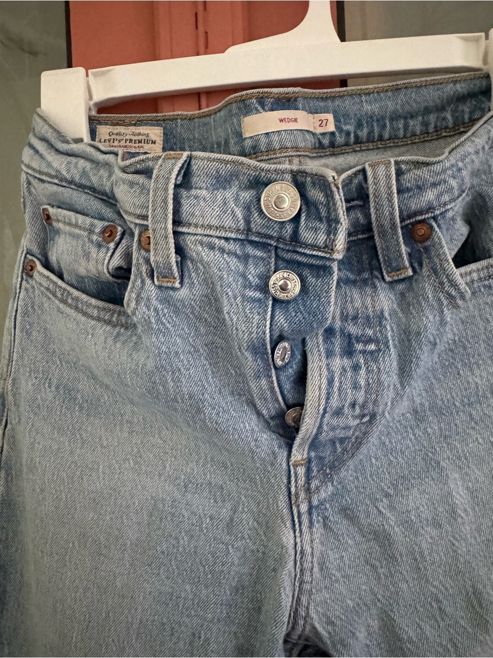 Levi's Wedgie Straight Light Wash Button-Fly Jeans - Picture 4 of 8